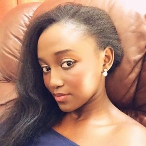 Meet your Posher, Arlette